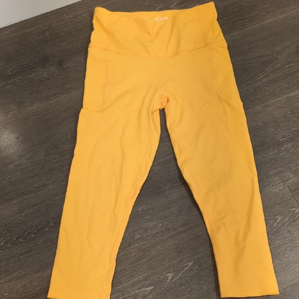 Under Armour Leggings EUC